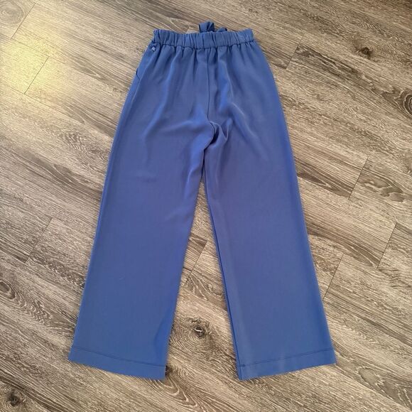 Lululemon Noir Pants - Picture 5 of 5